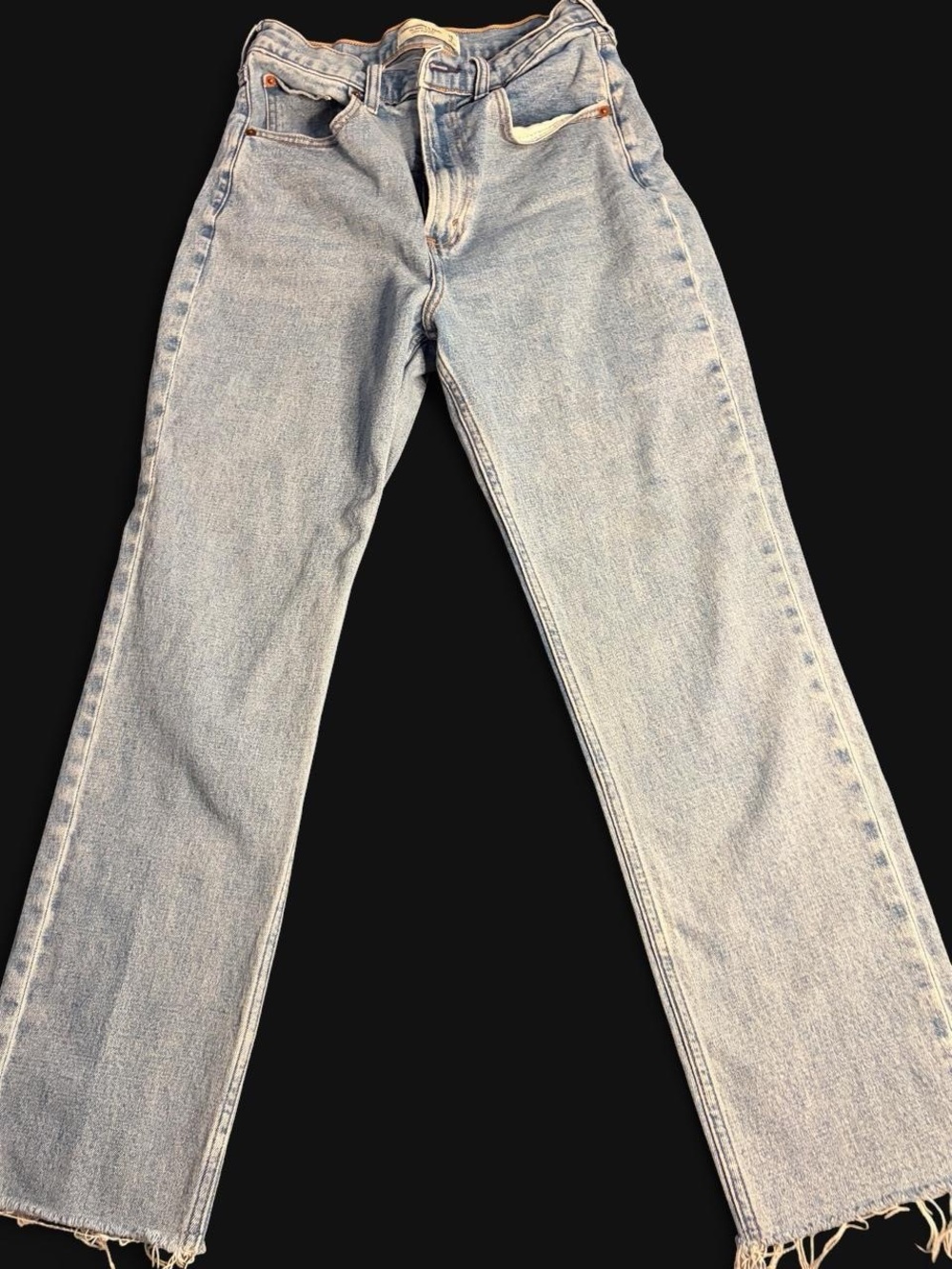 Abercrombie Curve Love Ultra High Rise Ankle Light Blue Straight-Leg Jeans 26/2